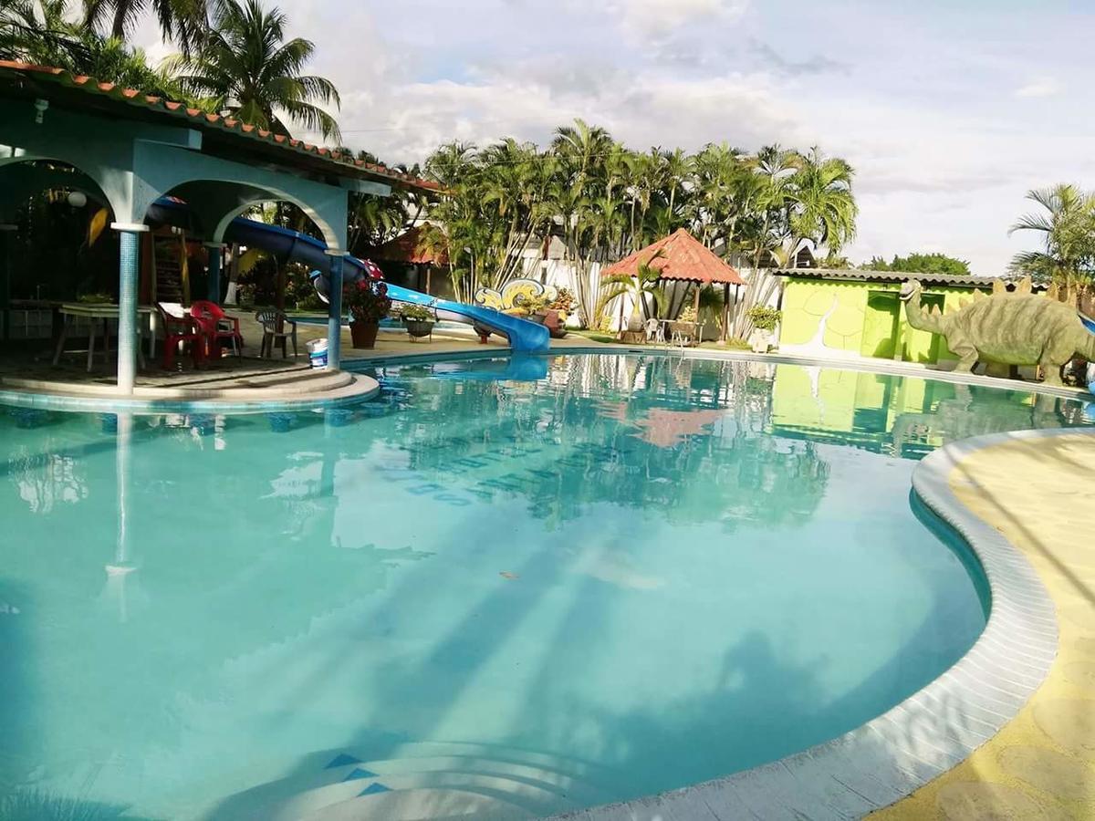 Hotel Santa Cruz Zapaca Esterno foto