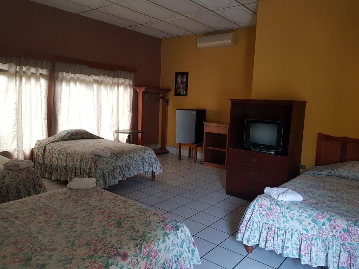 Hotel Santa Cruz Zapaca Esterno foto